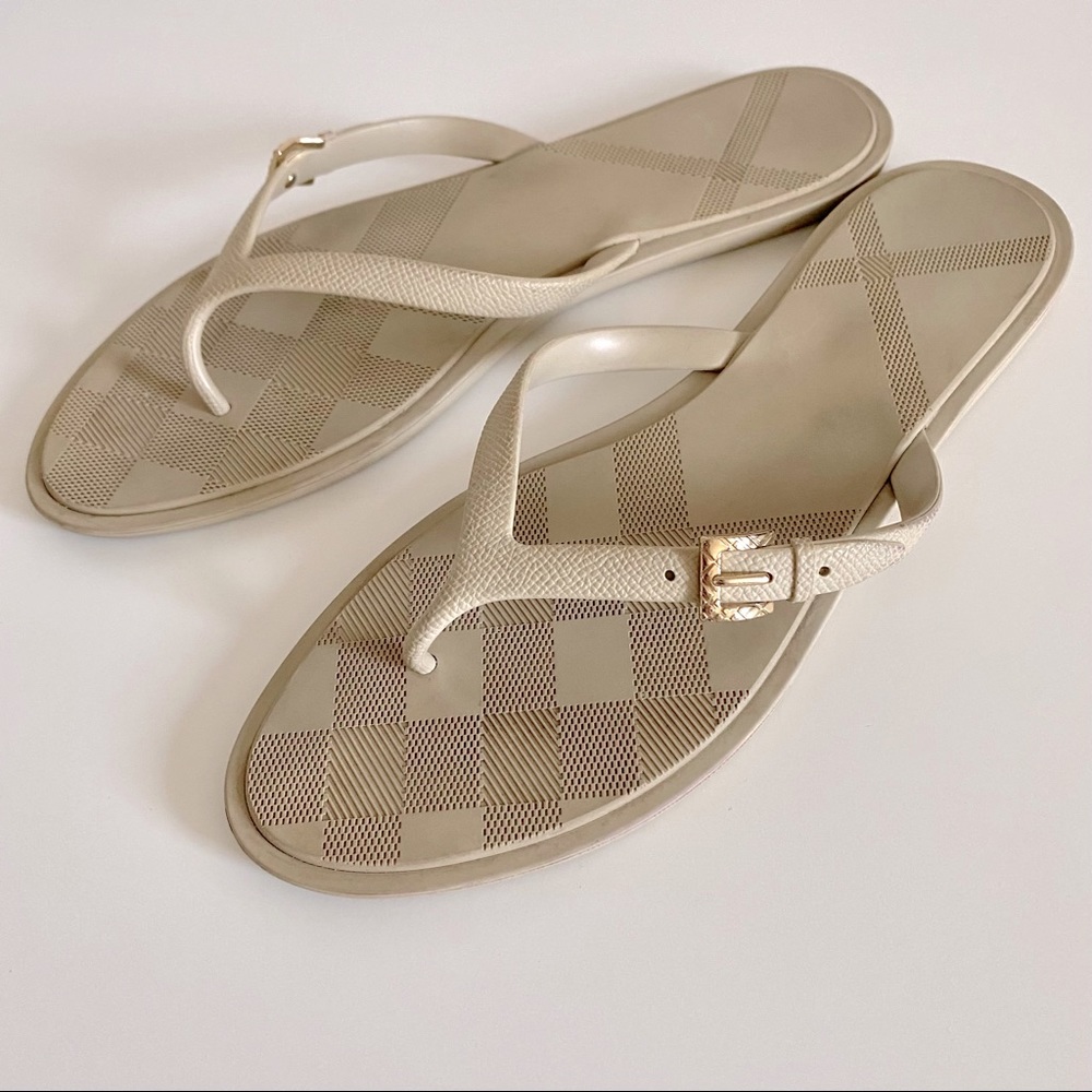 BURBERRY RUBBER FLIP FLOPS - Picture 2 of 5